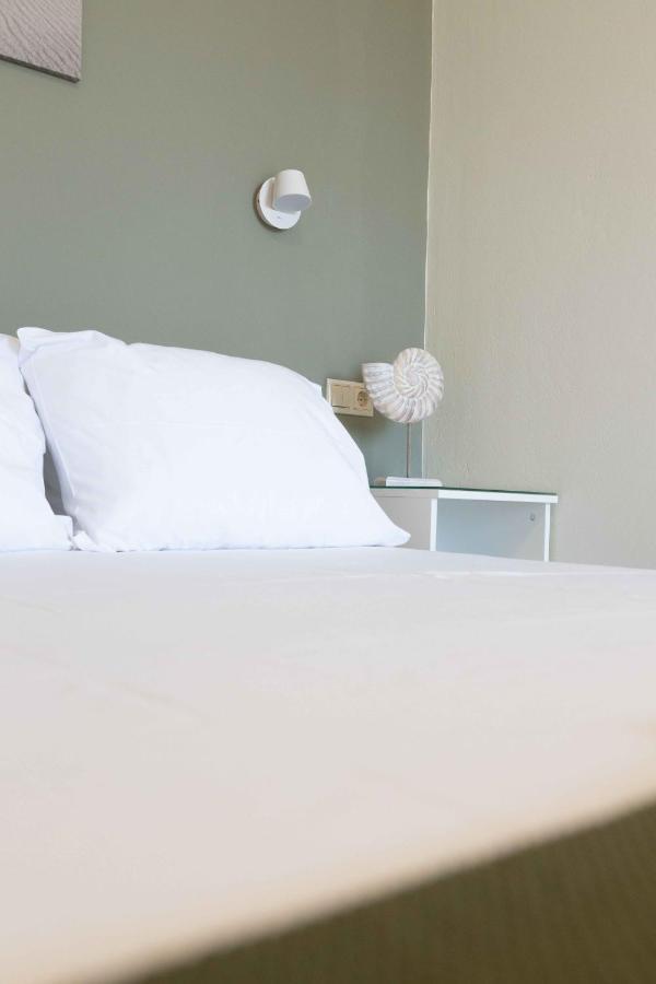 Pansion Artemis Apartment Mavrovoúnion Екстериор снимка