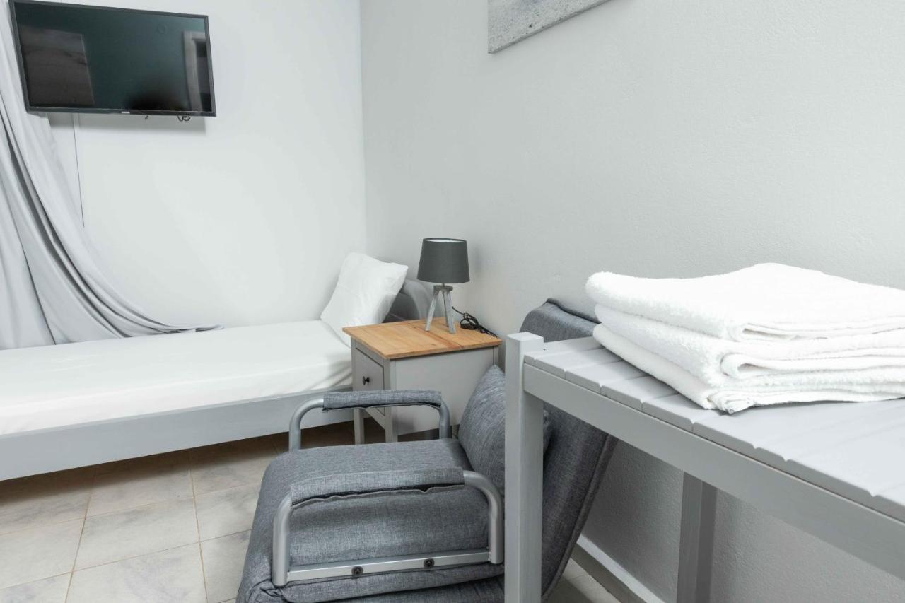 Pansion Artemis Apartment Mavrovoúnion Екстериор снимка