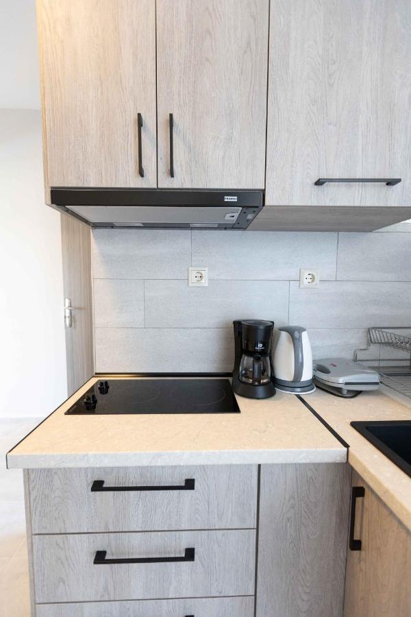 Pansion Artemis Apartment Mavrovoúnion Екстериор снимка