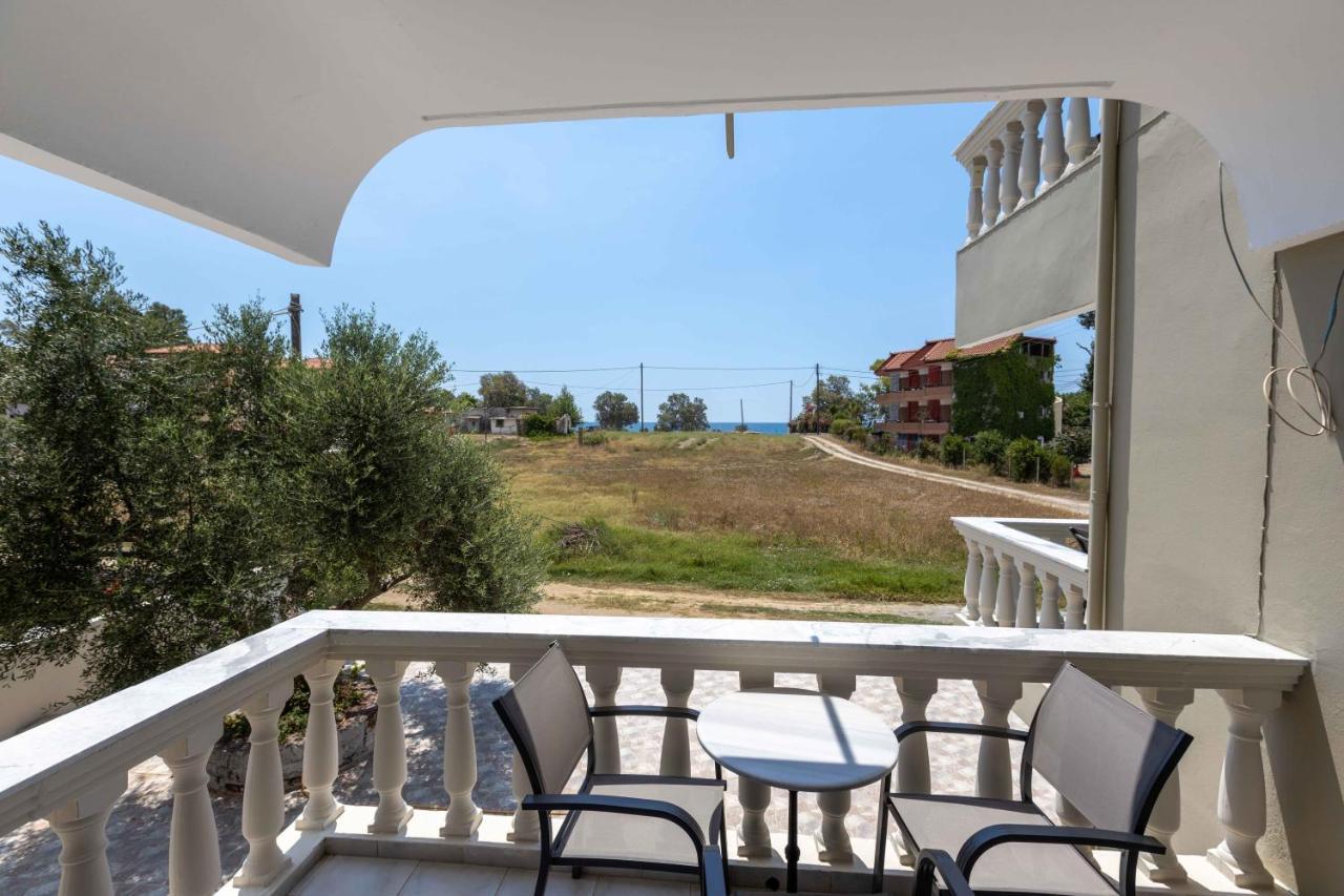 Pansion Artemis Apartment Mavrovoúnion Екстериор снимка