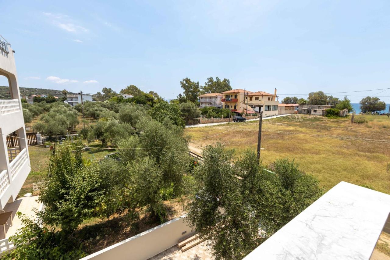 Pansion Artemis Apartment Mavrovoúnion Екстериор снимка